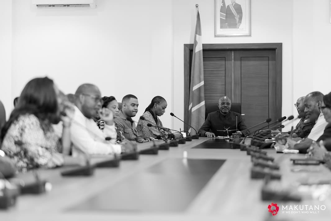 Visit and delivery of parcels to the Ministry of National Defence and Veterans of the DRC for our Congolese armed forces.